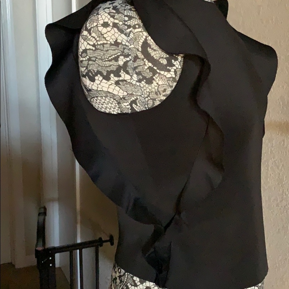 Saks Fifth Avenue Red label S/P Top - Picture 3 of 12